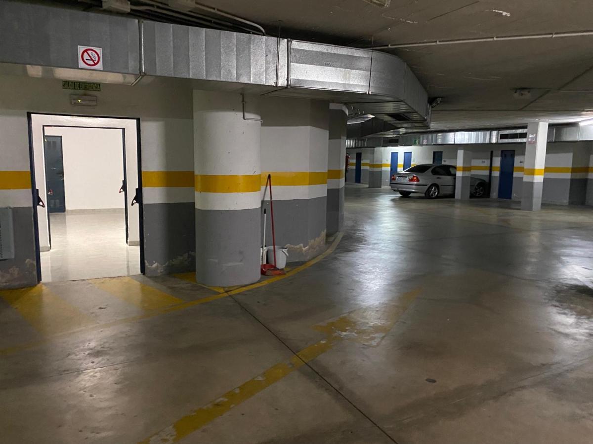 Acogedor Piso Con Parking Santa Justa Apartamento Sevilha Exterior foto