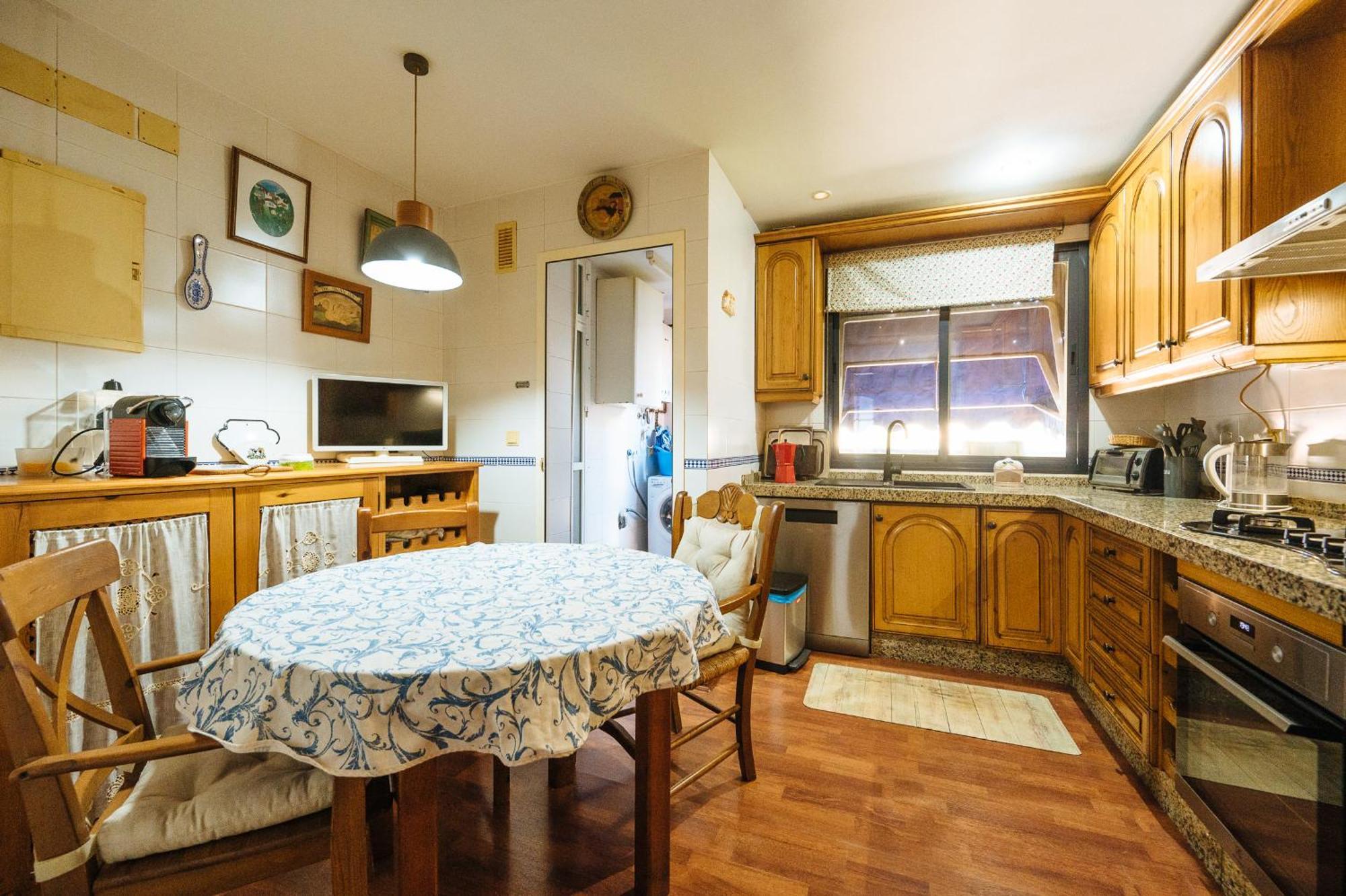 Acogedor Piso Con Parking Santa Justa Apartamento Sevilha Exterior foto