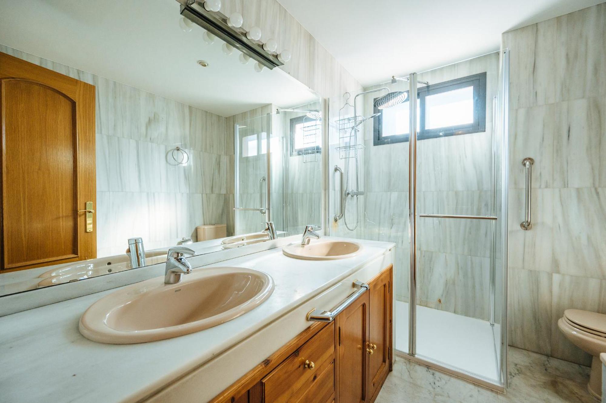 Acogedor Piso Con Parking Santa Justa Apartamento Sevilha Exterior foto
